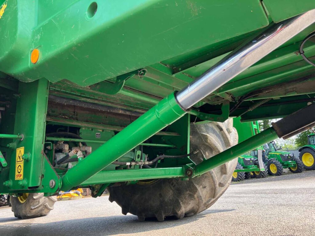 John Deere S690i HM - Image 6