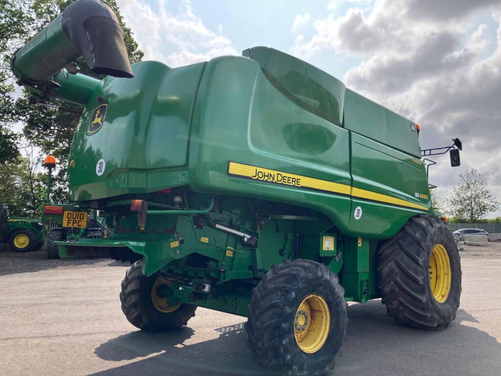 John Deere S690i HM - Image 8
