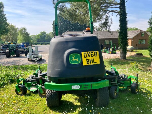 John Deere 1600T Wide Area Mower - Image 7