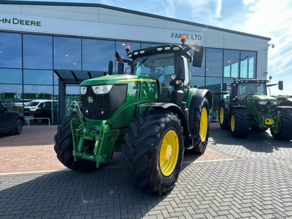 John Deere 6250R