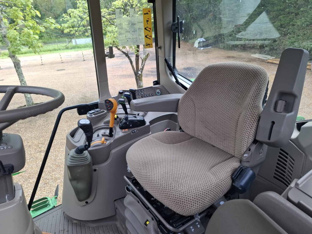 John Deere 6140M - Image 6