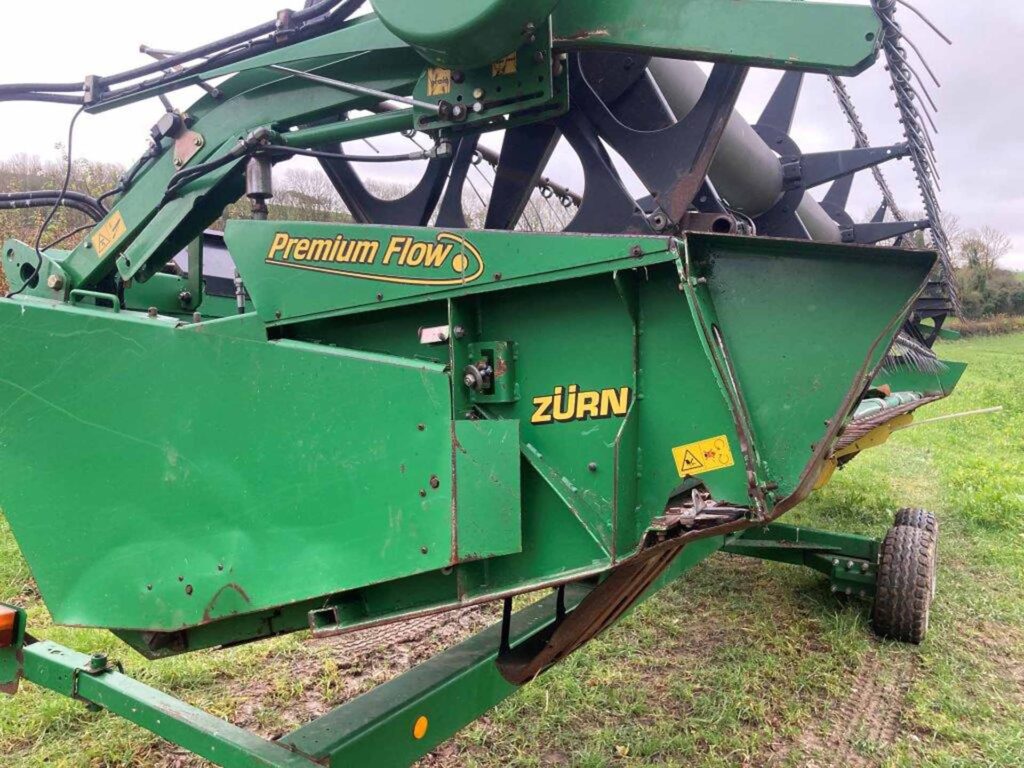 John Deere S690i HM - Image 30