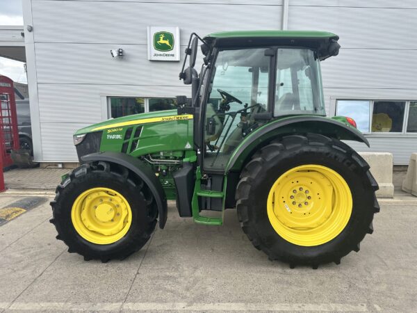 John Deere 5090M - Image 2