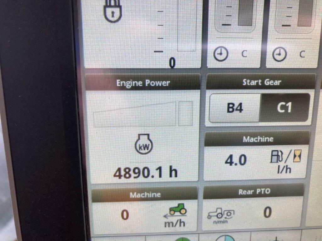 John Deere 6155R