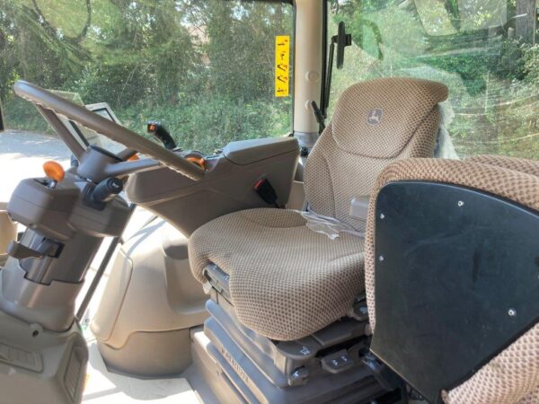 John Deere 6R 215 - Image 12