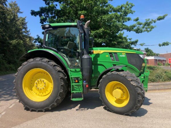 John Deere 6R 215 - Image 15
