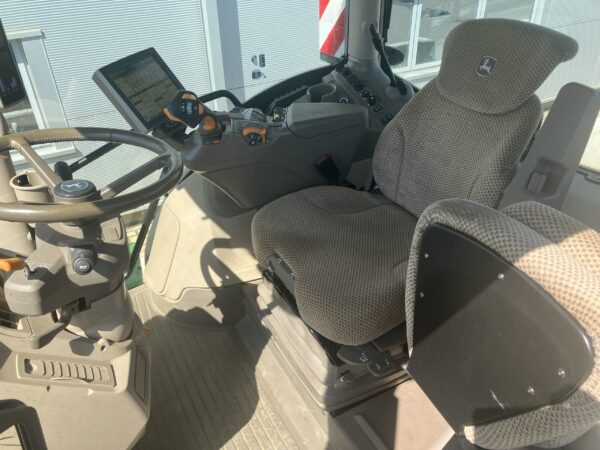 John Deere 6R 250 - Image 20