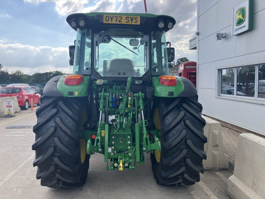 John Deere 5115M - Image 4
