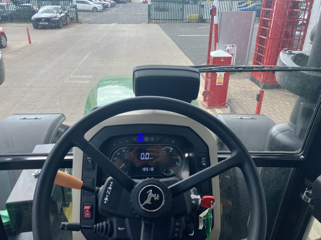 John Deere 5115M - Image 14