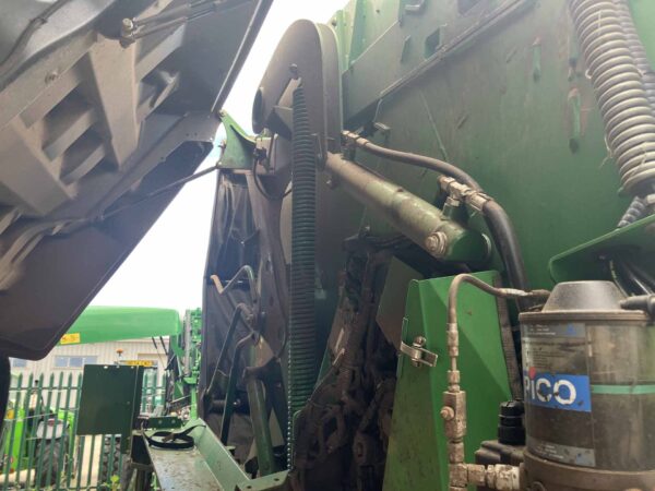 John Deere V451R - Image 8