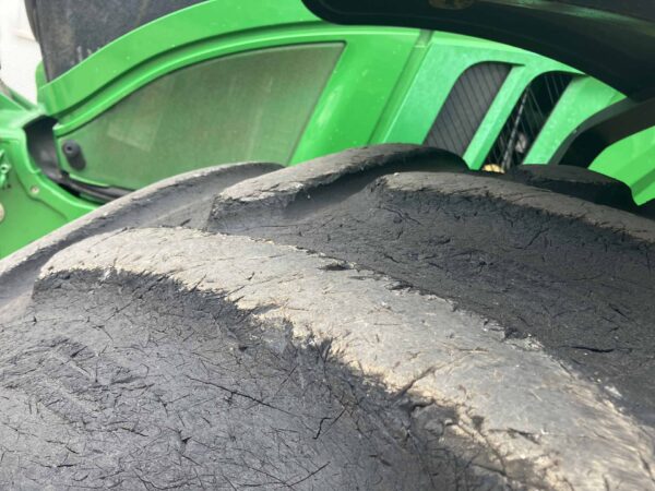 John Deere 6250R - Image 10