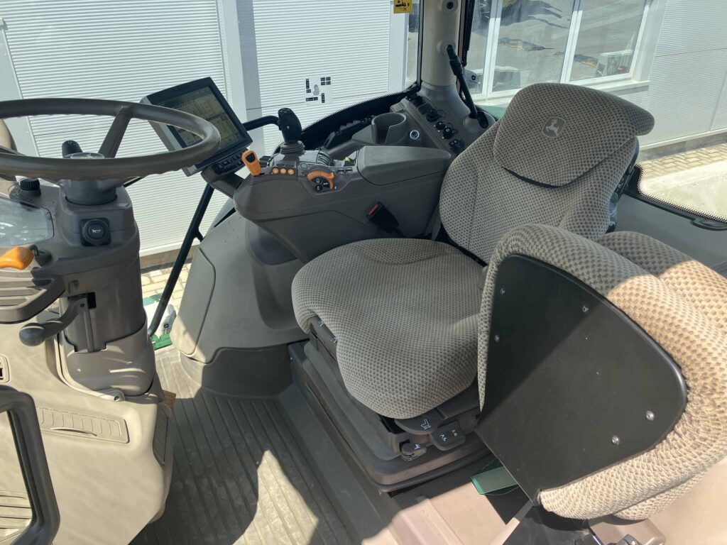 John Deere 6155R - Image 17