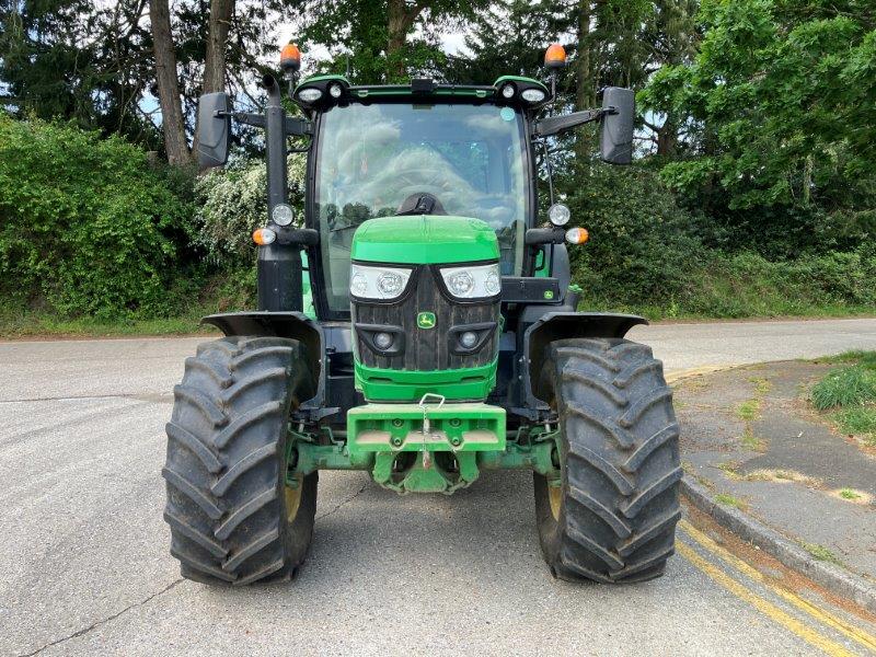 John Deere 6130R
