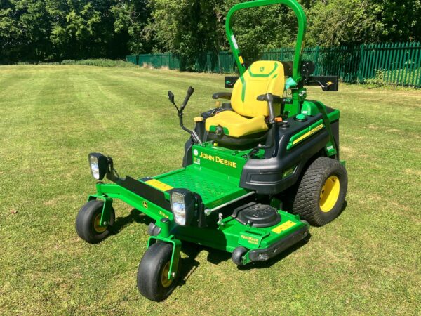 John Deere Z997R Z-Turn Mower