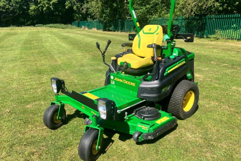 John Deere Z997R Z-Turn Mower