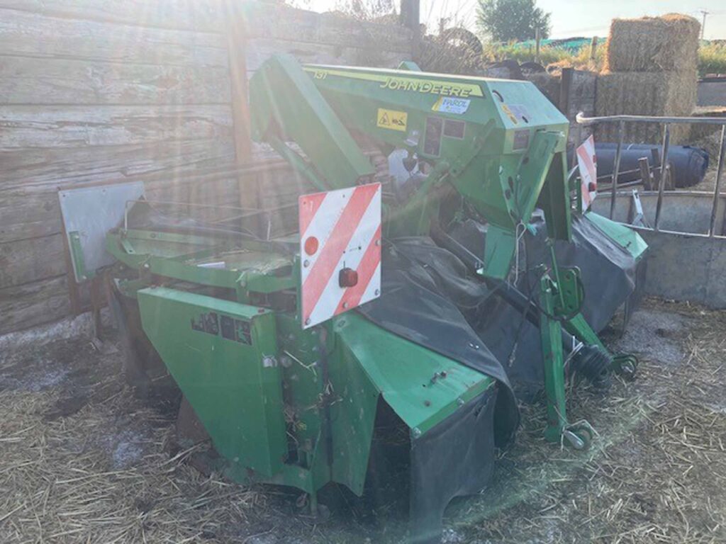 John Deere 131 - Image 2