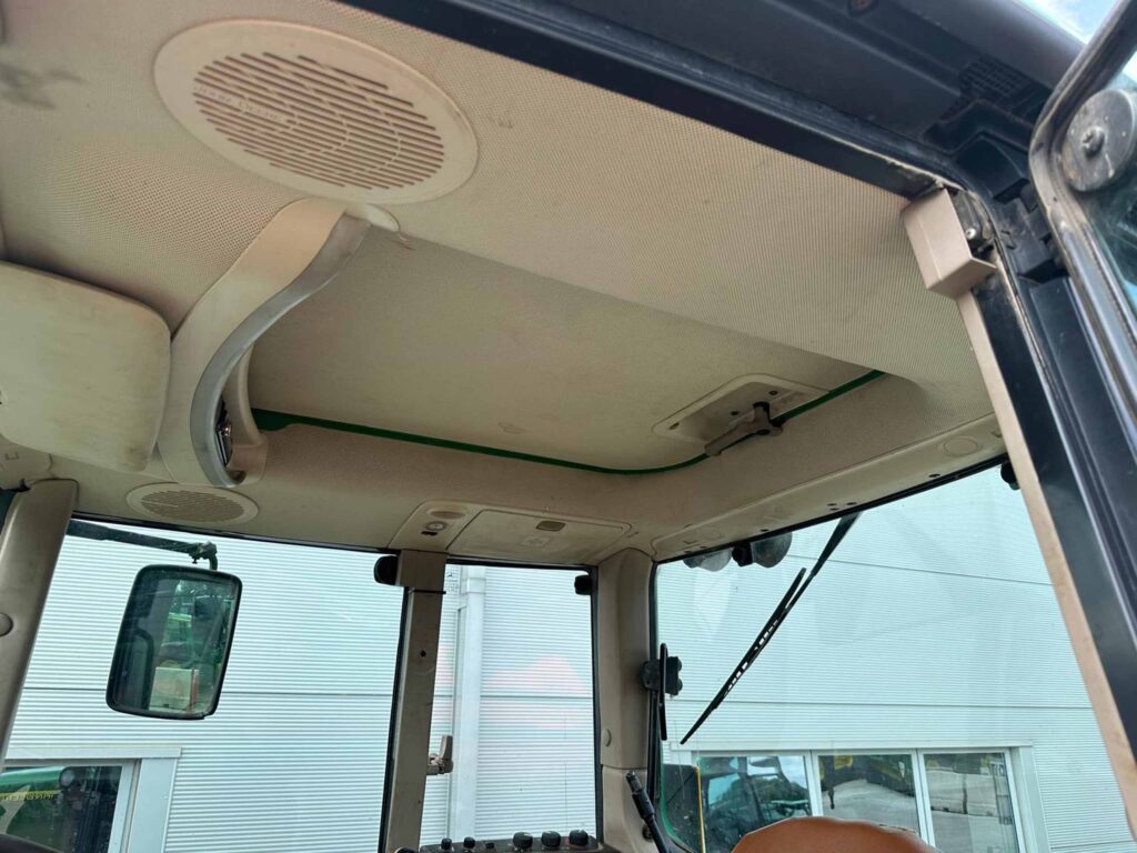 John Deere 6420S - Image 12