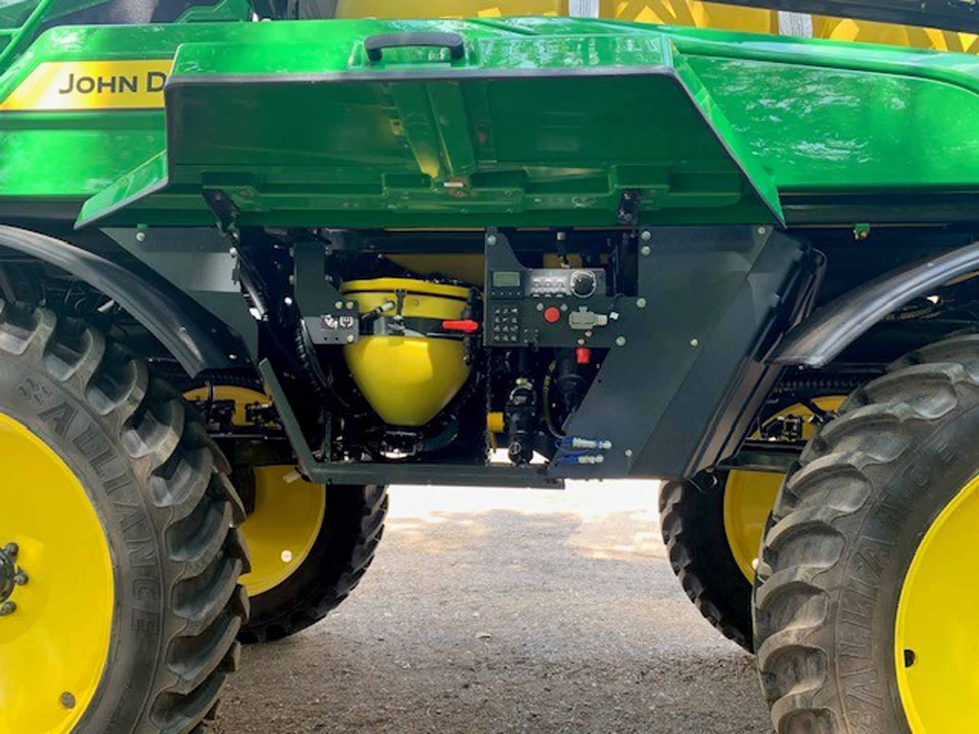 John Deere 340M