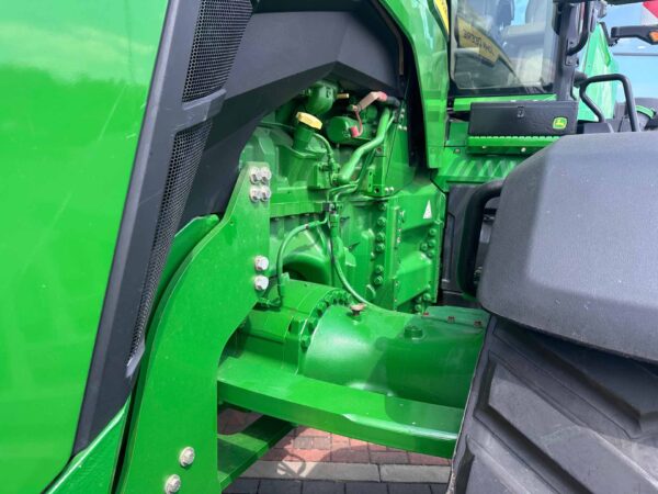 John Deere 8RX 370 - Image 17