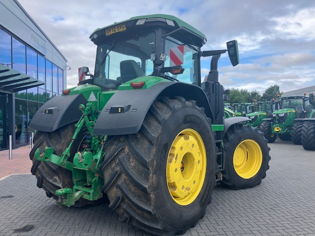 John Deere 8R 410
