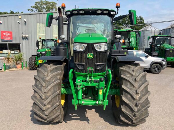 John Deere 6R 215 - Image 4