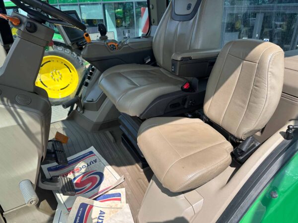 John Deere 8RX 370 - Image 28