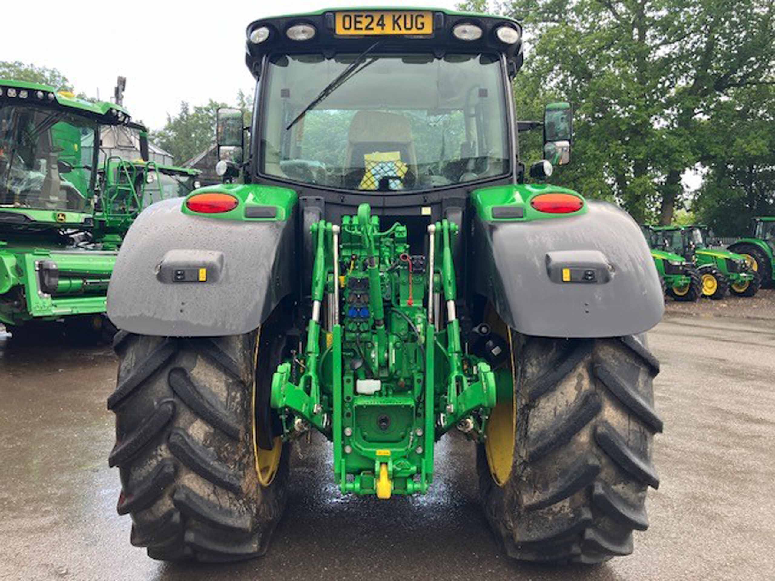 John Deere 6R 185