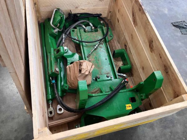 Used John Deere 8R Pick Up Hitch - Image 6
