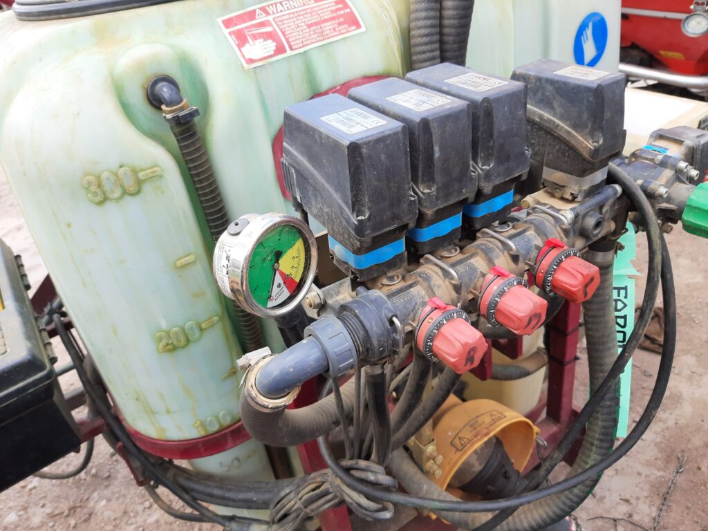 Team Club 300 Sprayer - Image 11