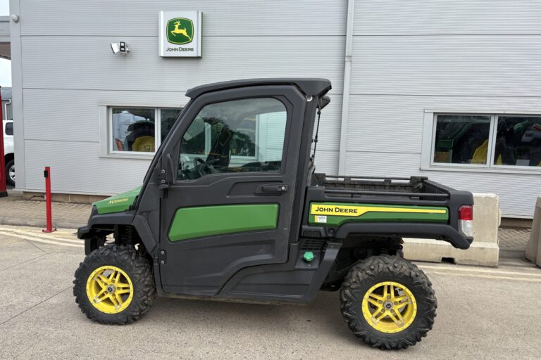 John Deere XUV865M Gator