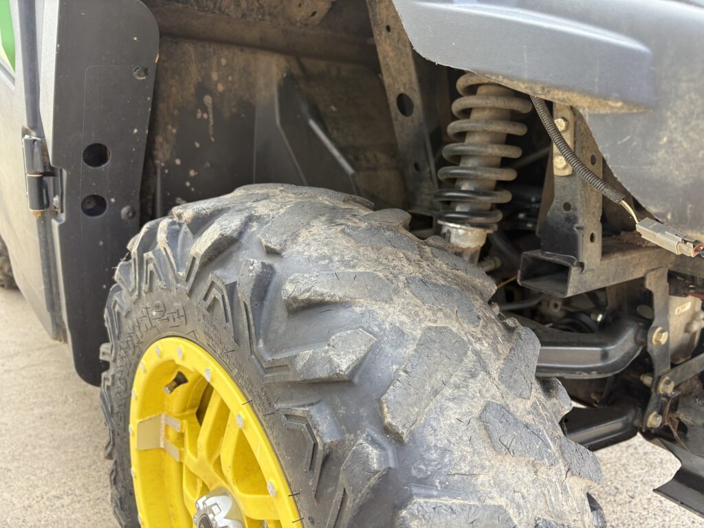 John Deere XUV865M Gator - Image 9