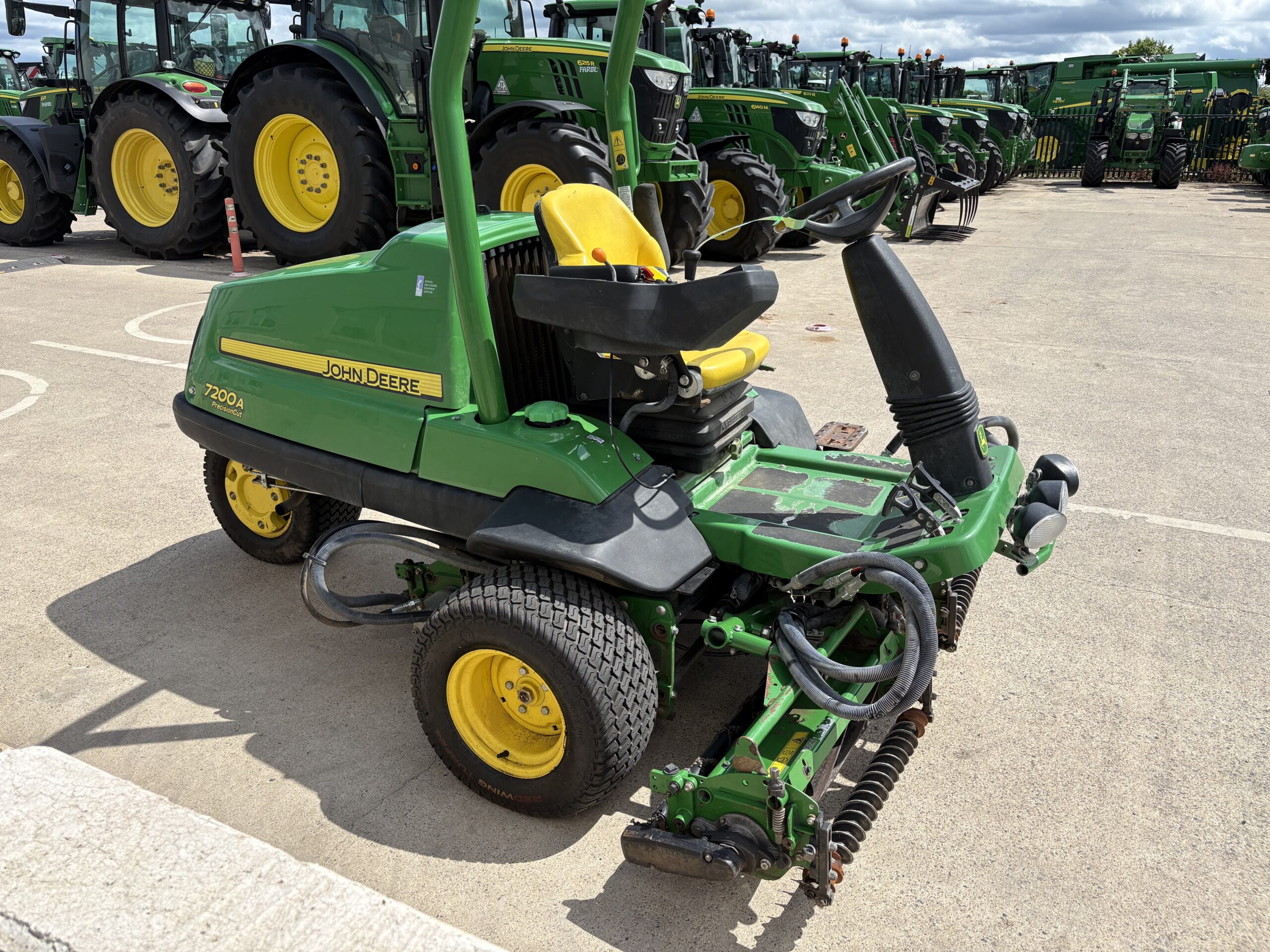 John Deere 7200A