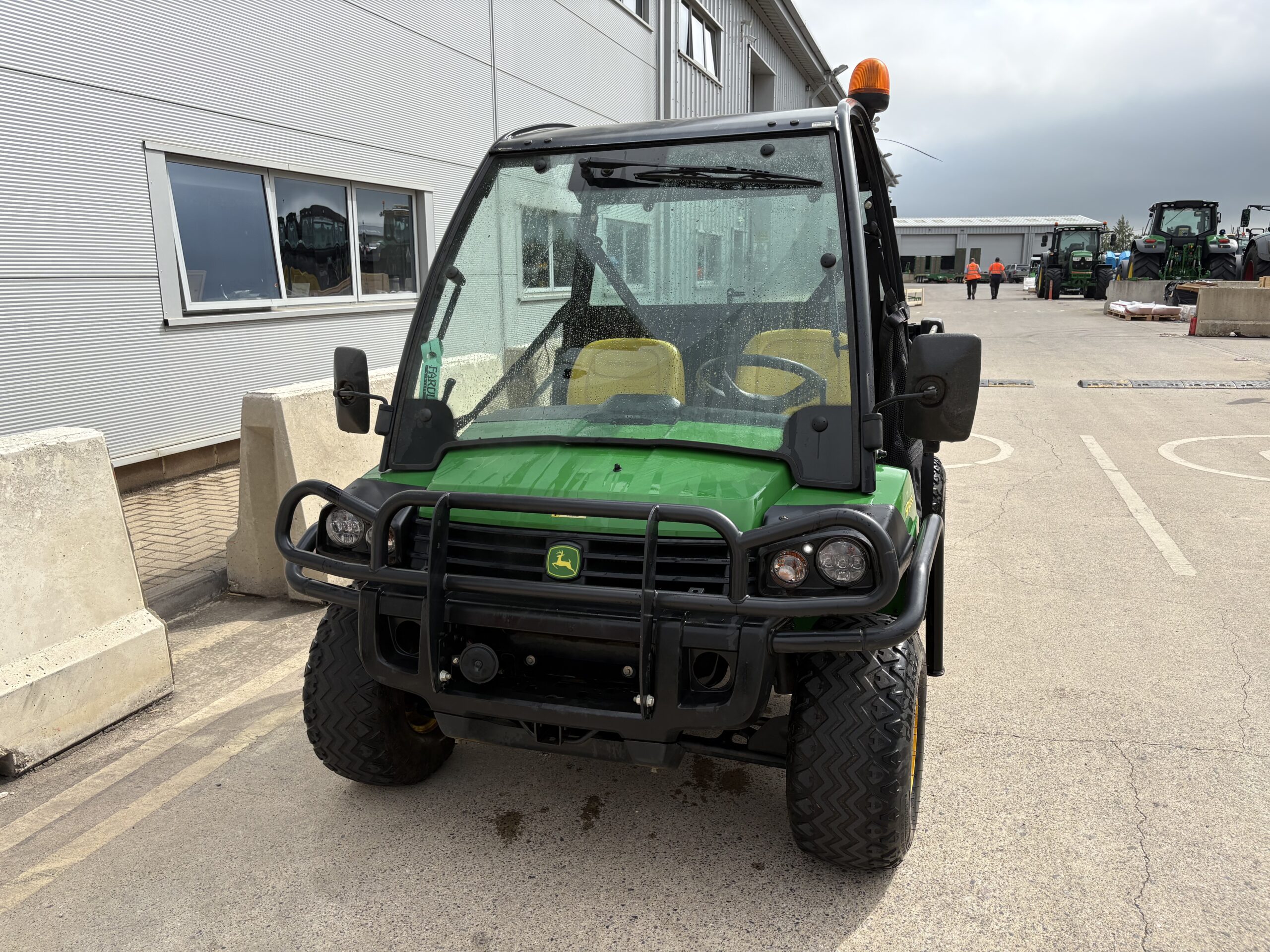 John Deere HPX815E