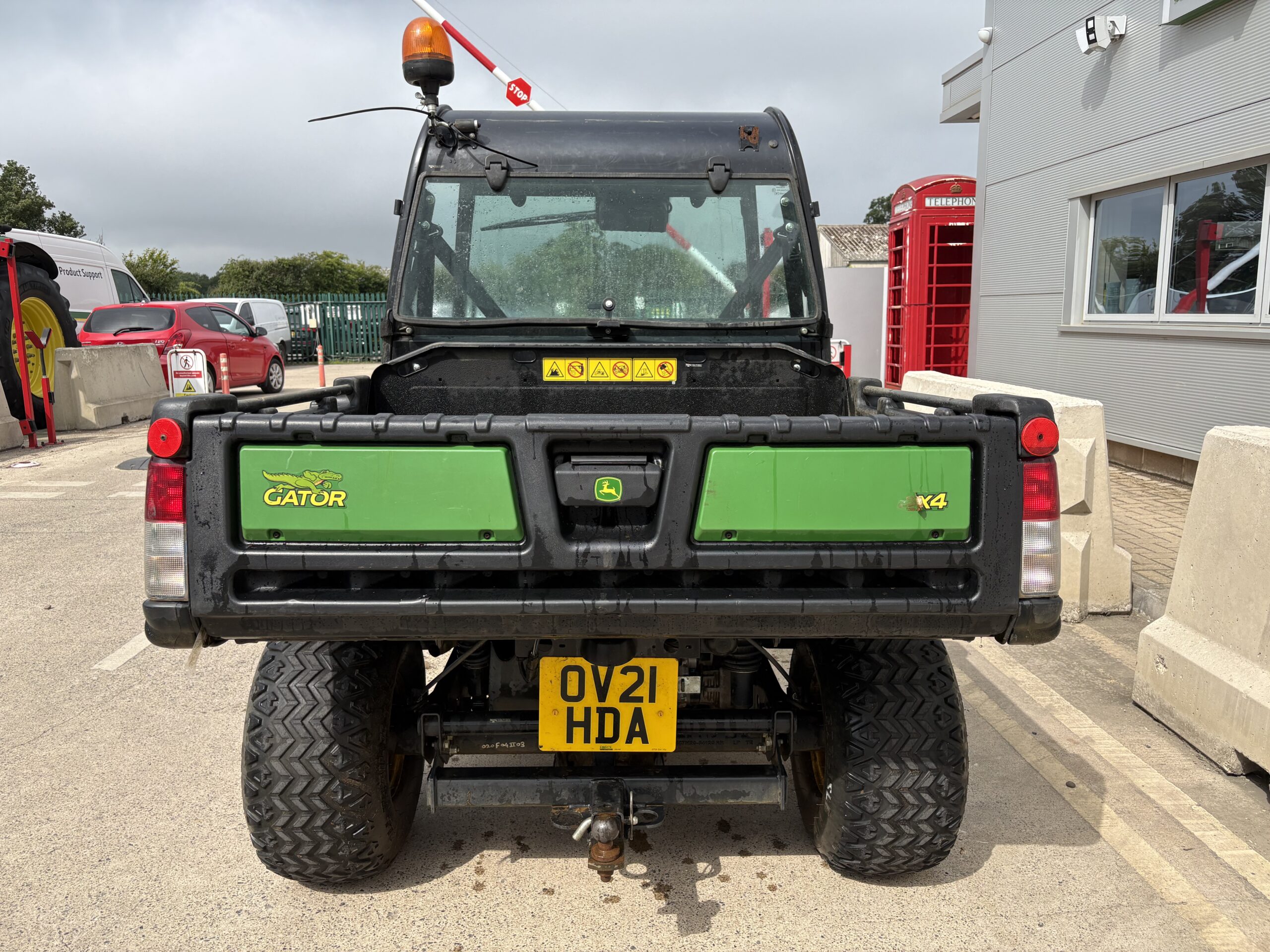 John Deere HPX815E