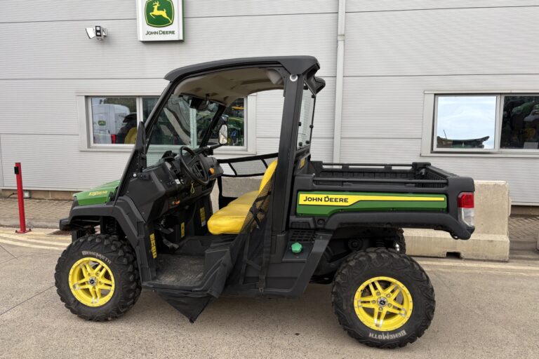 John Deere XUV865M Gator