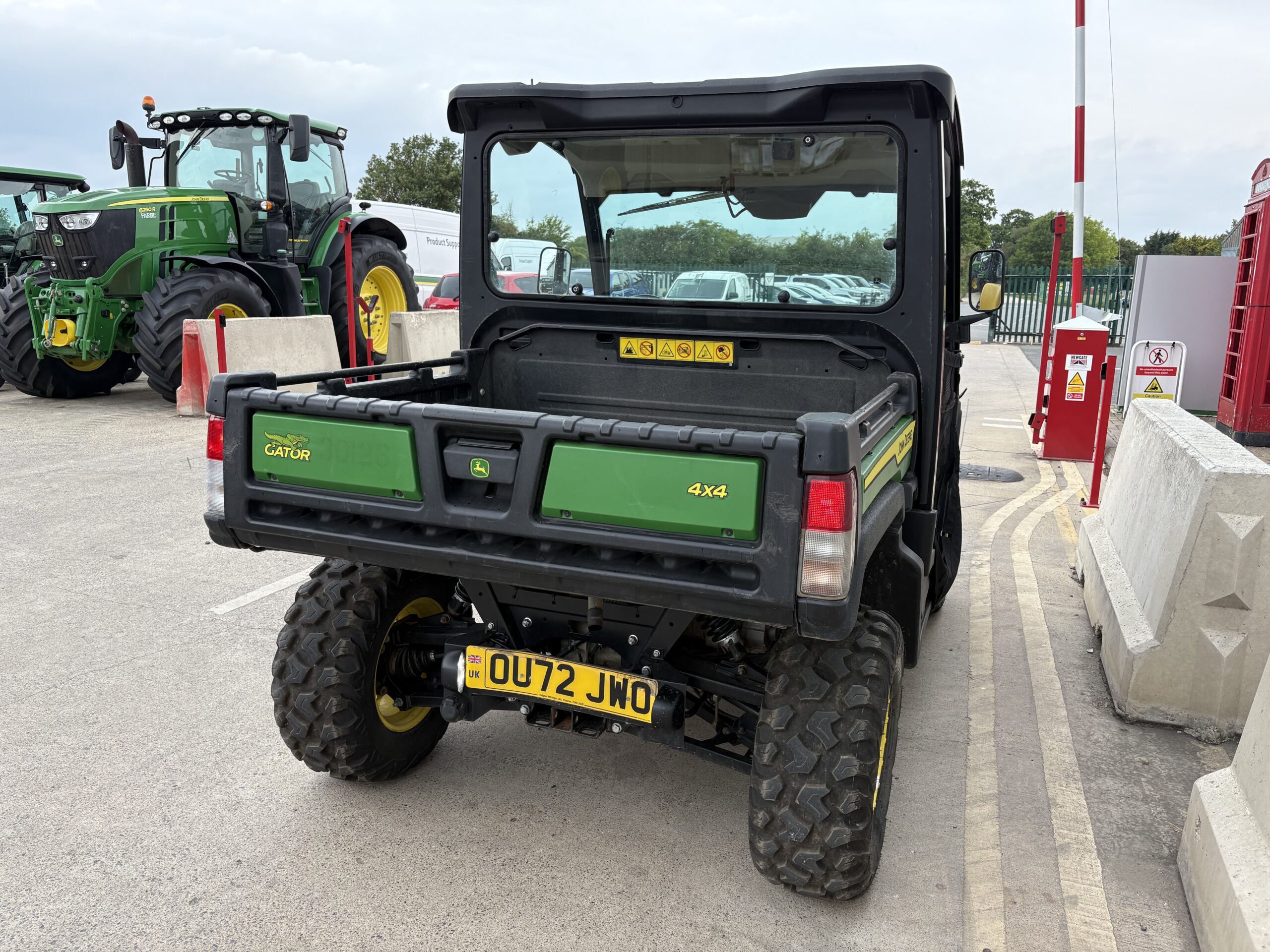 John Deere XUV865M Gator