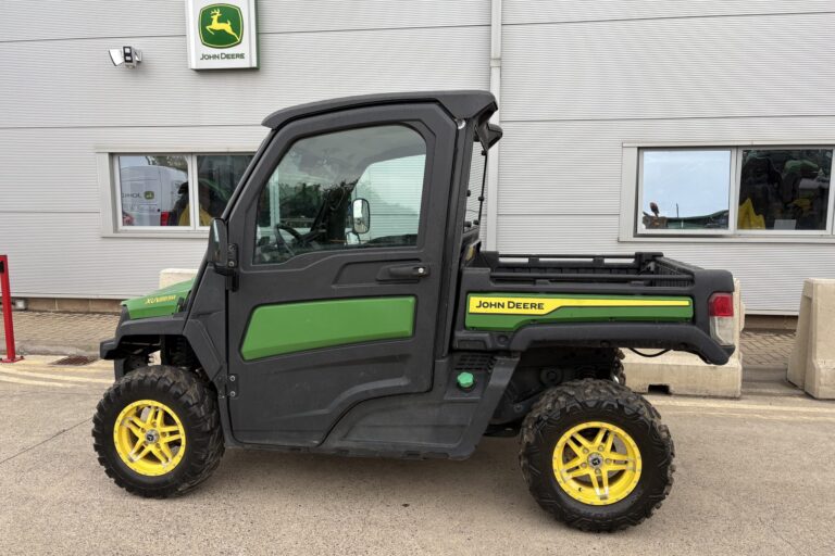John Deere XUV865M Gator