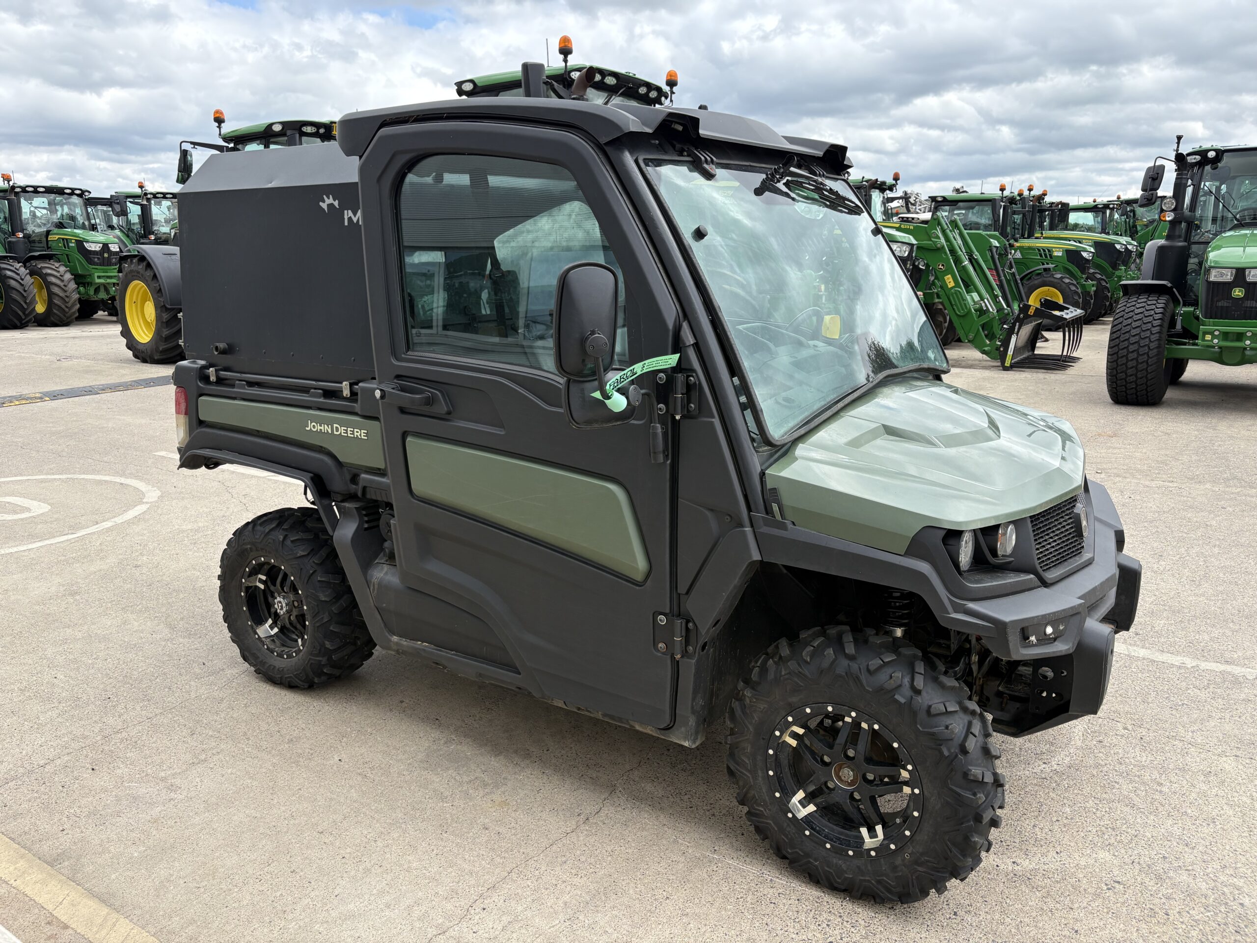 John Deere XUV865M Gator