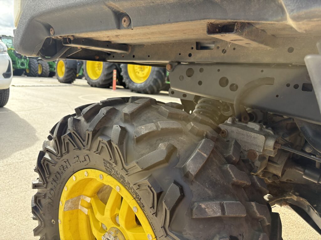 John Deere XUV865M Gator - Image 6