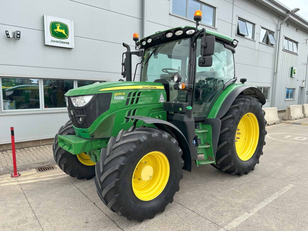 John Deere 6130R