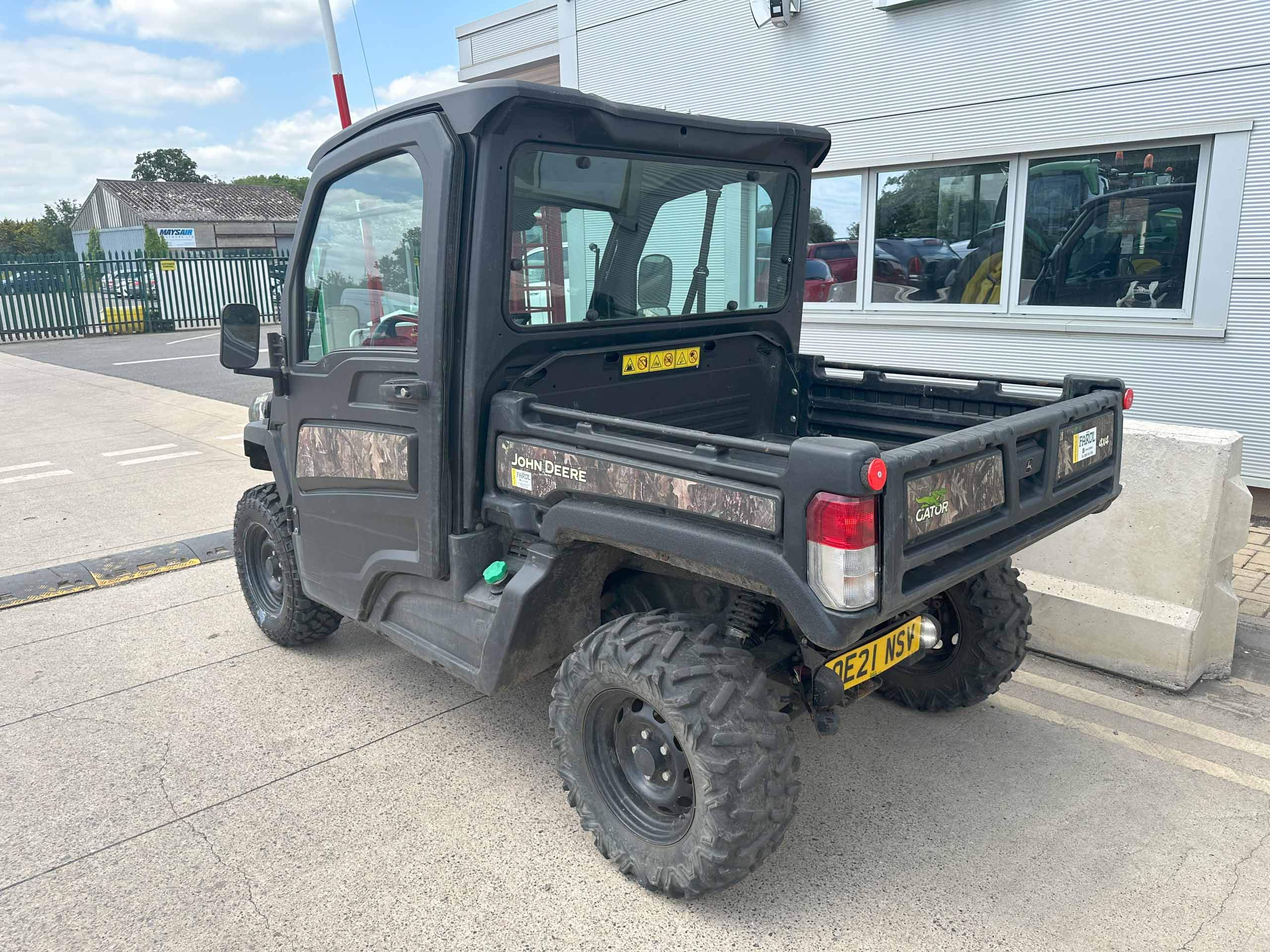 John Deere XUV865M Gator