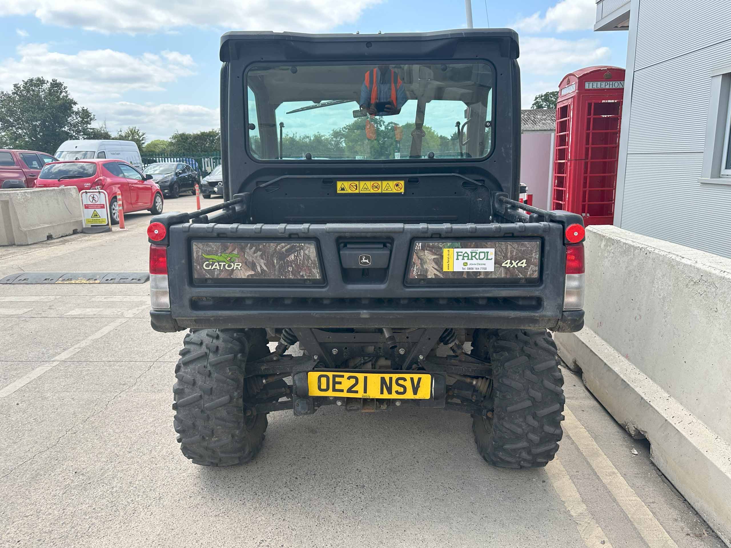 John Deere XUV865M Gator