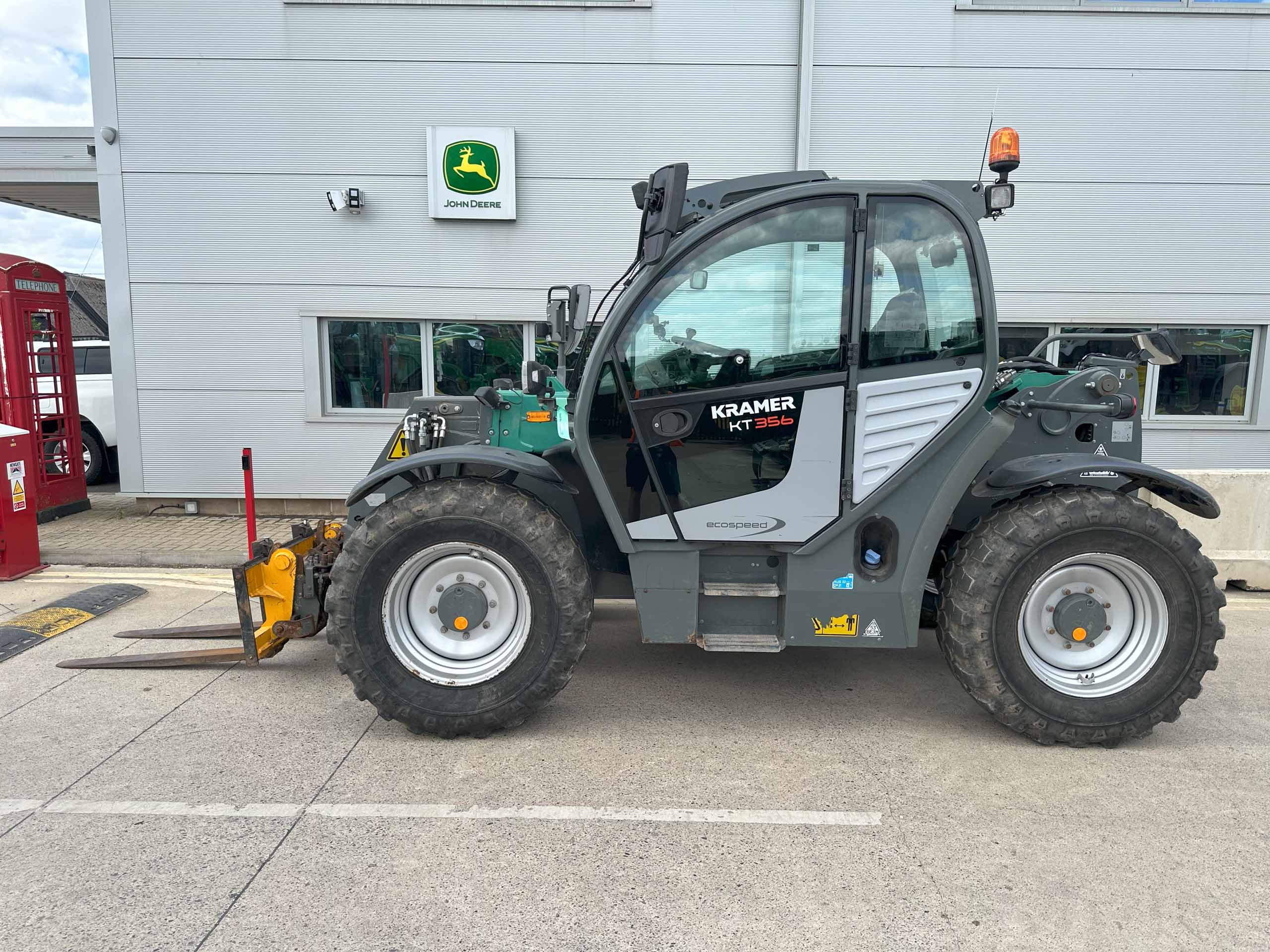 Kramer KT356