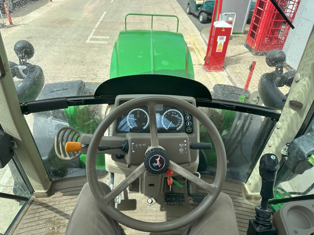 John Deere 6130M - Image 16