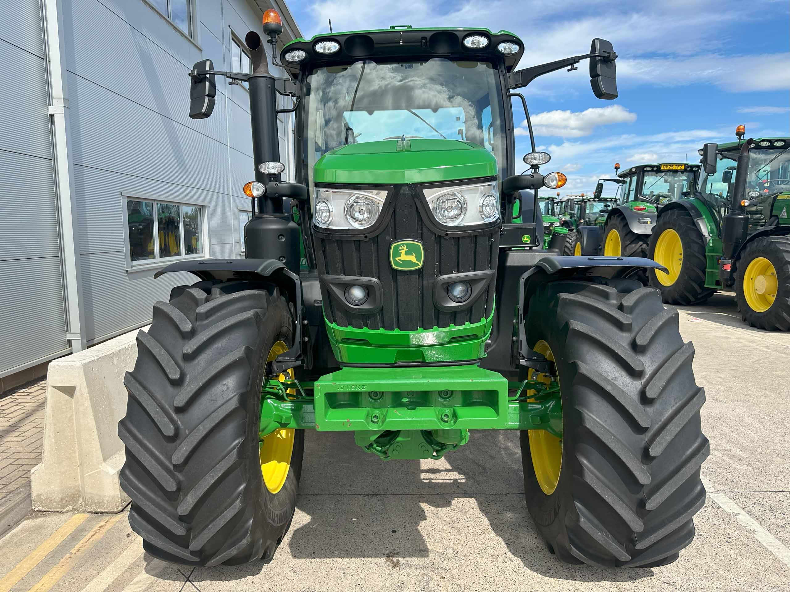 John Deere 6R 155