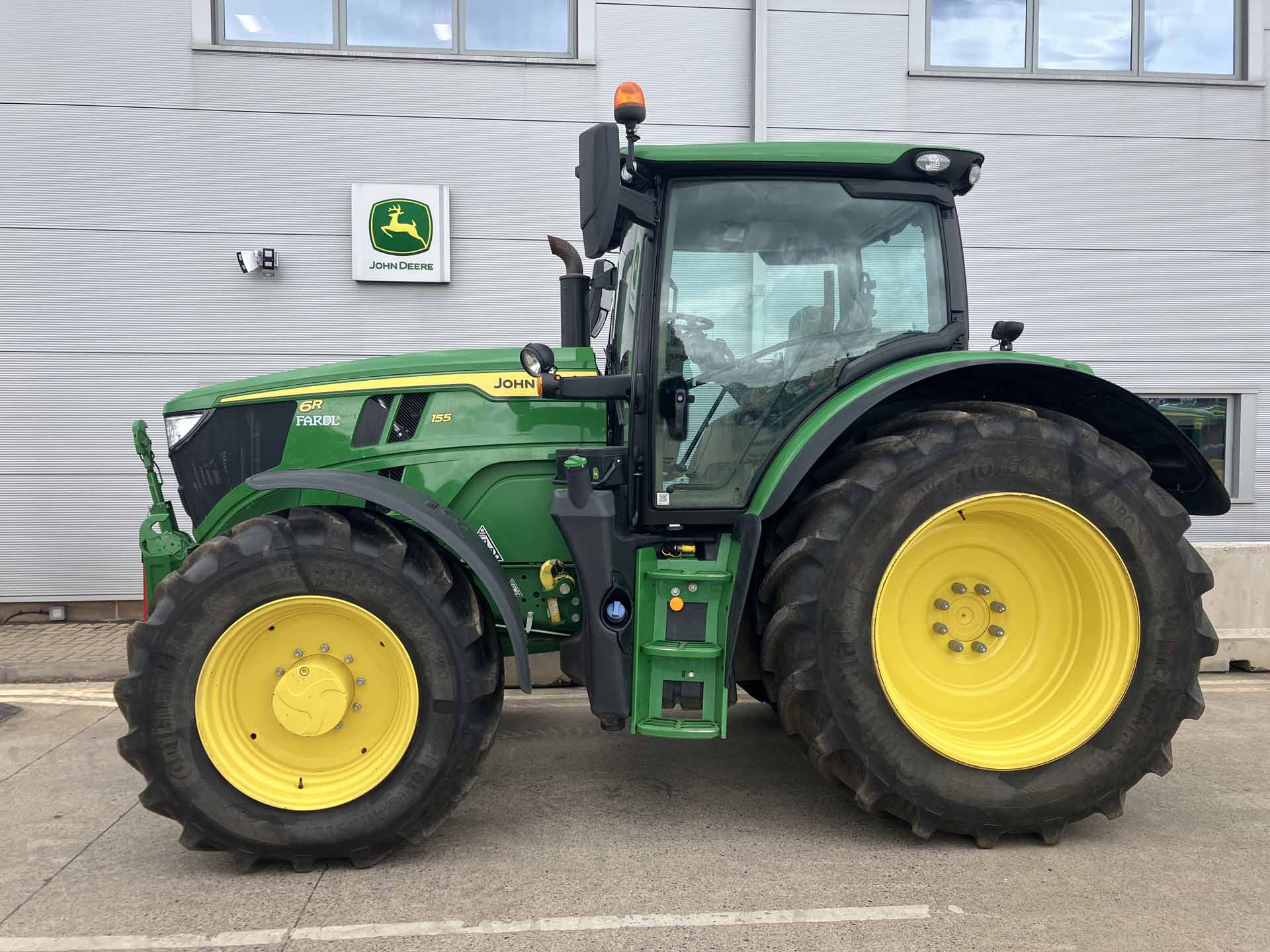 John Deere 6R 155