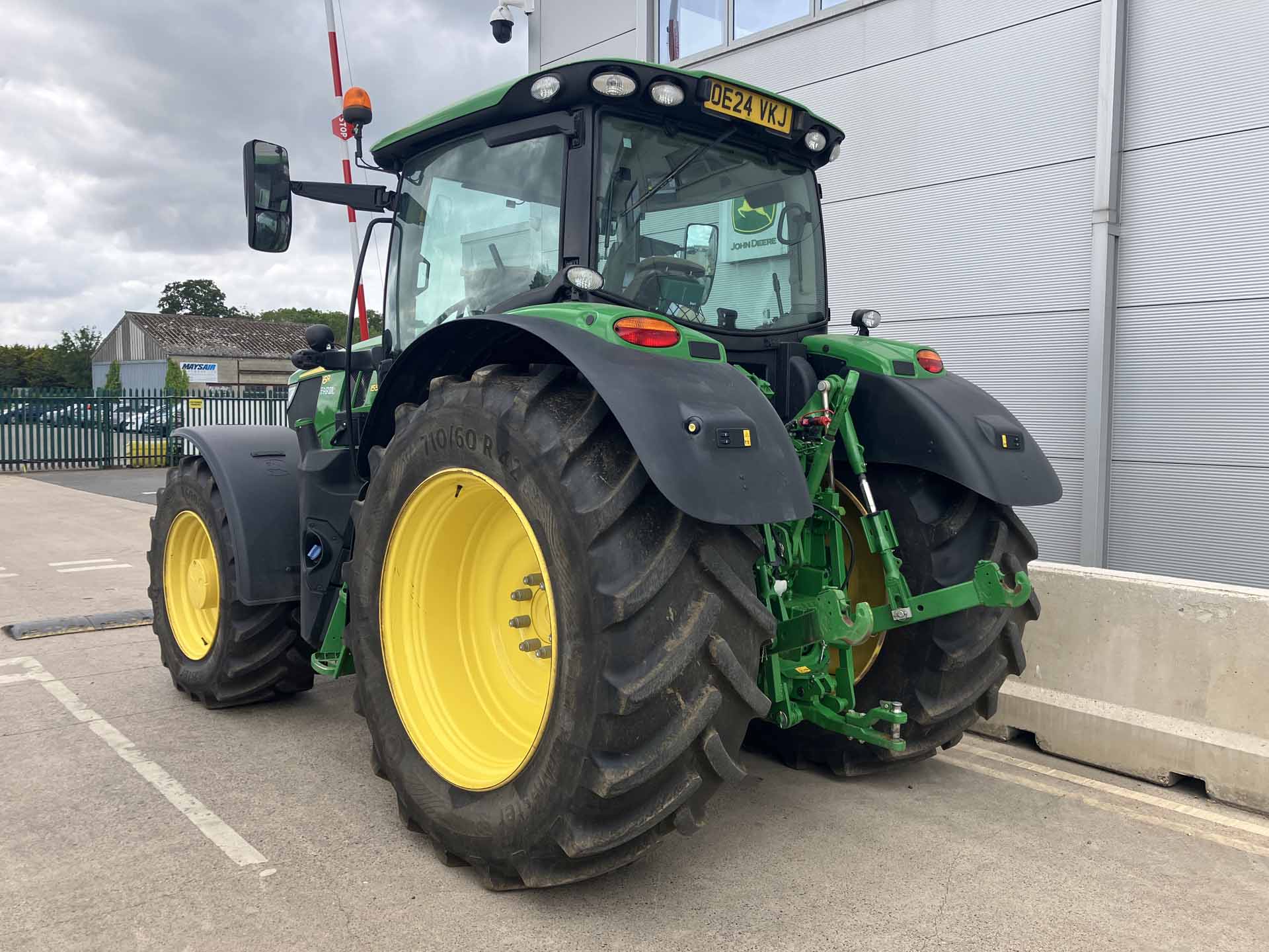 John Deere 6R 155