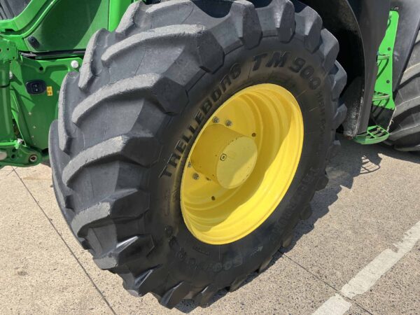 John Deere 6250R - Image 8