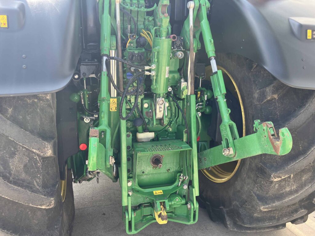 John Deere 6250R - Image 14