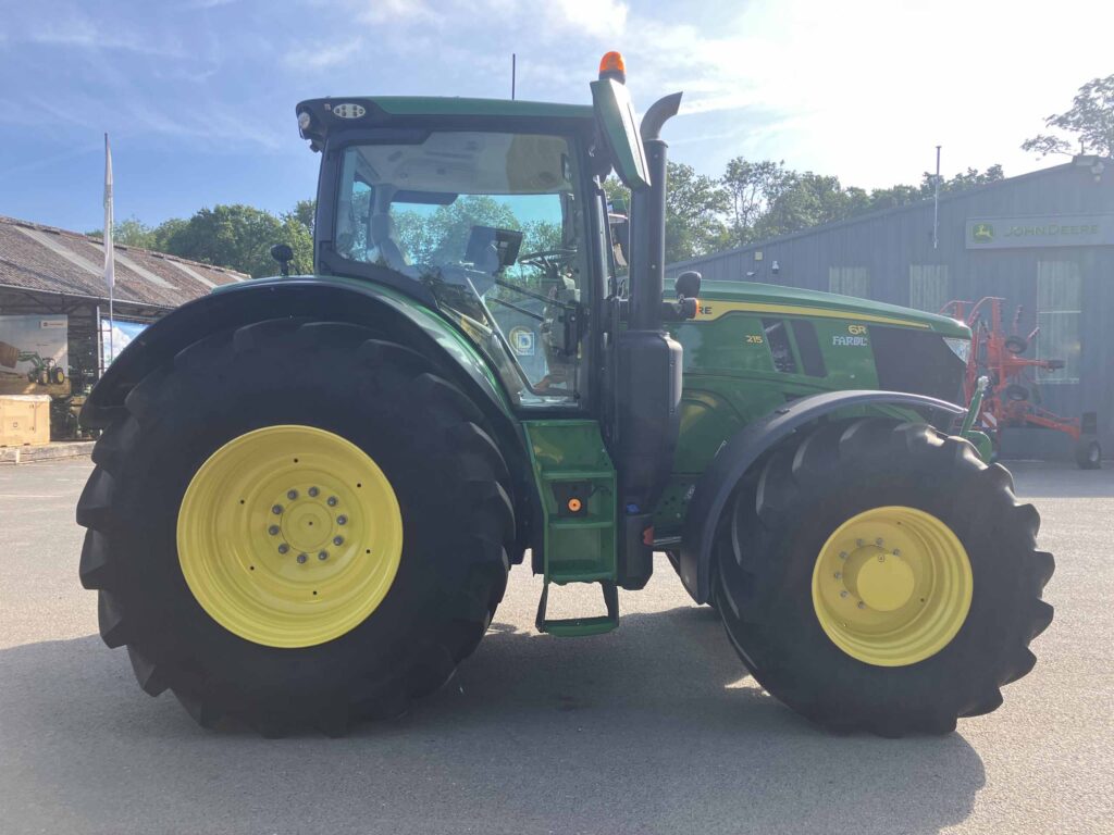 John Deere 6R 215 - Image 5